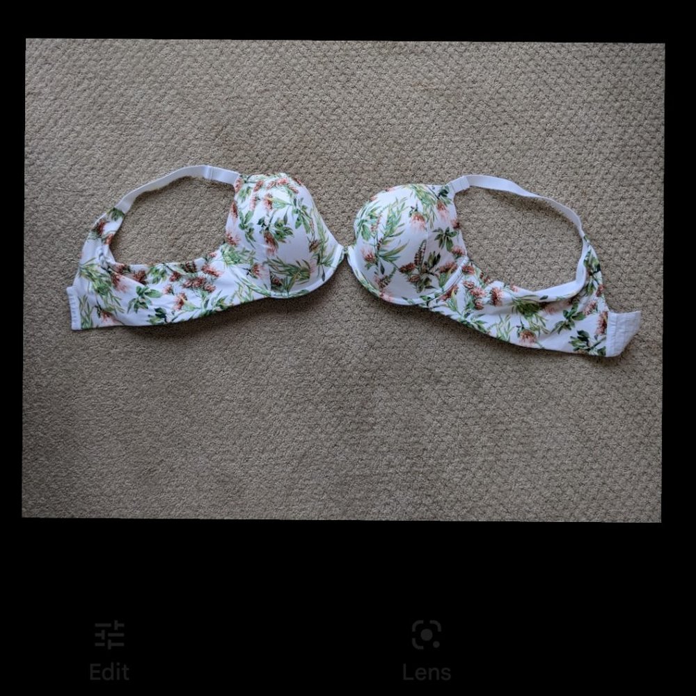 Lane Bryant Cacique Boost Plunge bra